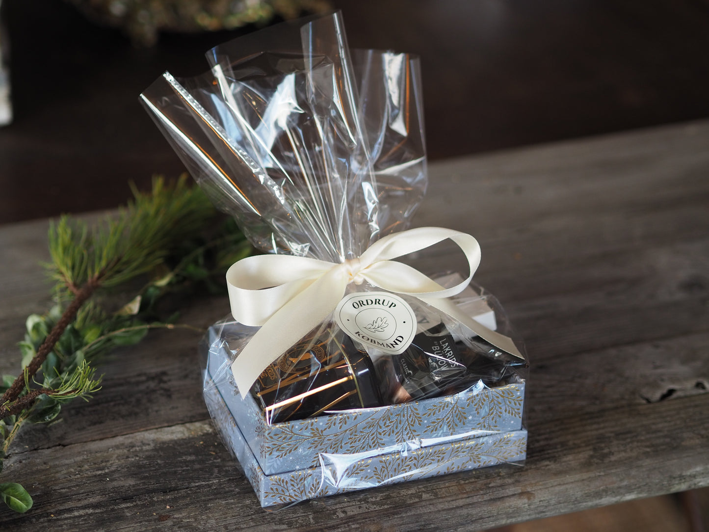 Lille gaveæske med Chokolade, Te & Lakrids